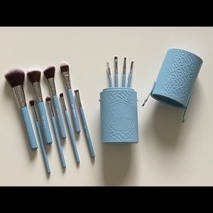 Sigma Beauty Essential Brush Kit (Bunny Blue)
